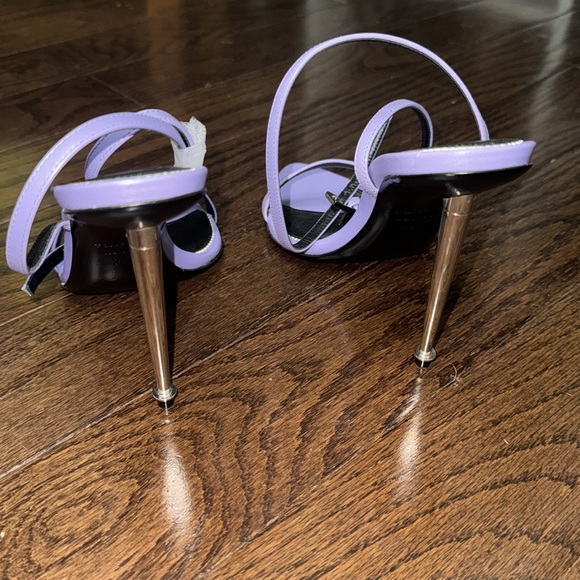 Tom Ford lock stiletto - Picture 8 of 9